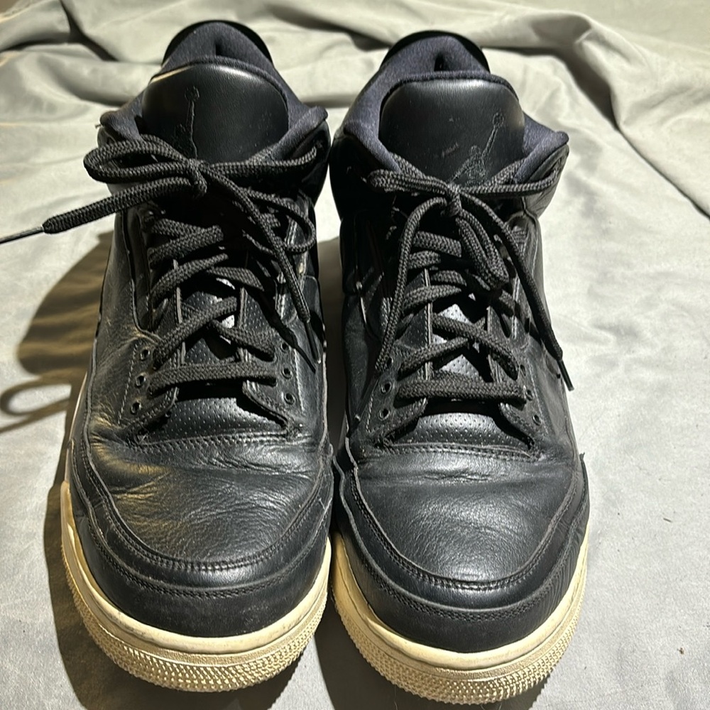 Air Jordan 3 Retro Cyber Monday